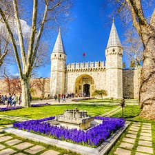 Topkapi Palace & Harem Museum Ticket & Audio Guide – Sightseeing and Tours Topkapi Palace & Harem Museum Ticket & Audio Guide Sightseeing and Tours