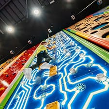 Trampo Extreme – Trampoline Fun at Dubai Mall – Experiences Trampo Extreme - Trampoline Fun at Dubai Mall Experiences
