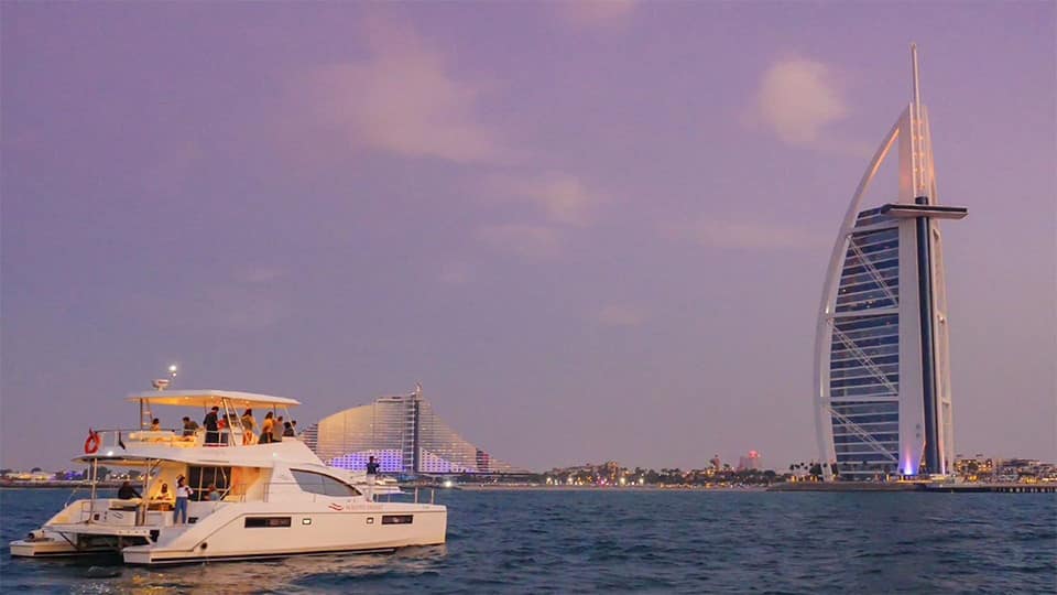Dubai Marina Two-hour Yacht Tour with Dining – Boat Tours and Cruises Dubai Marina Two-hour Yacht Tour with Dining – Boat Tours and Cruises